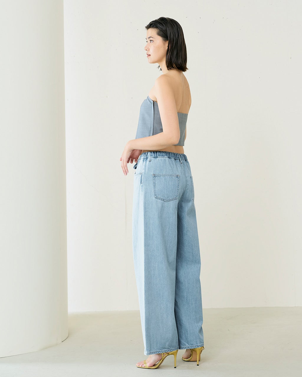 ソフトデニム・ドローコードパンツ/DoCLASSE