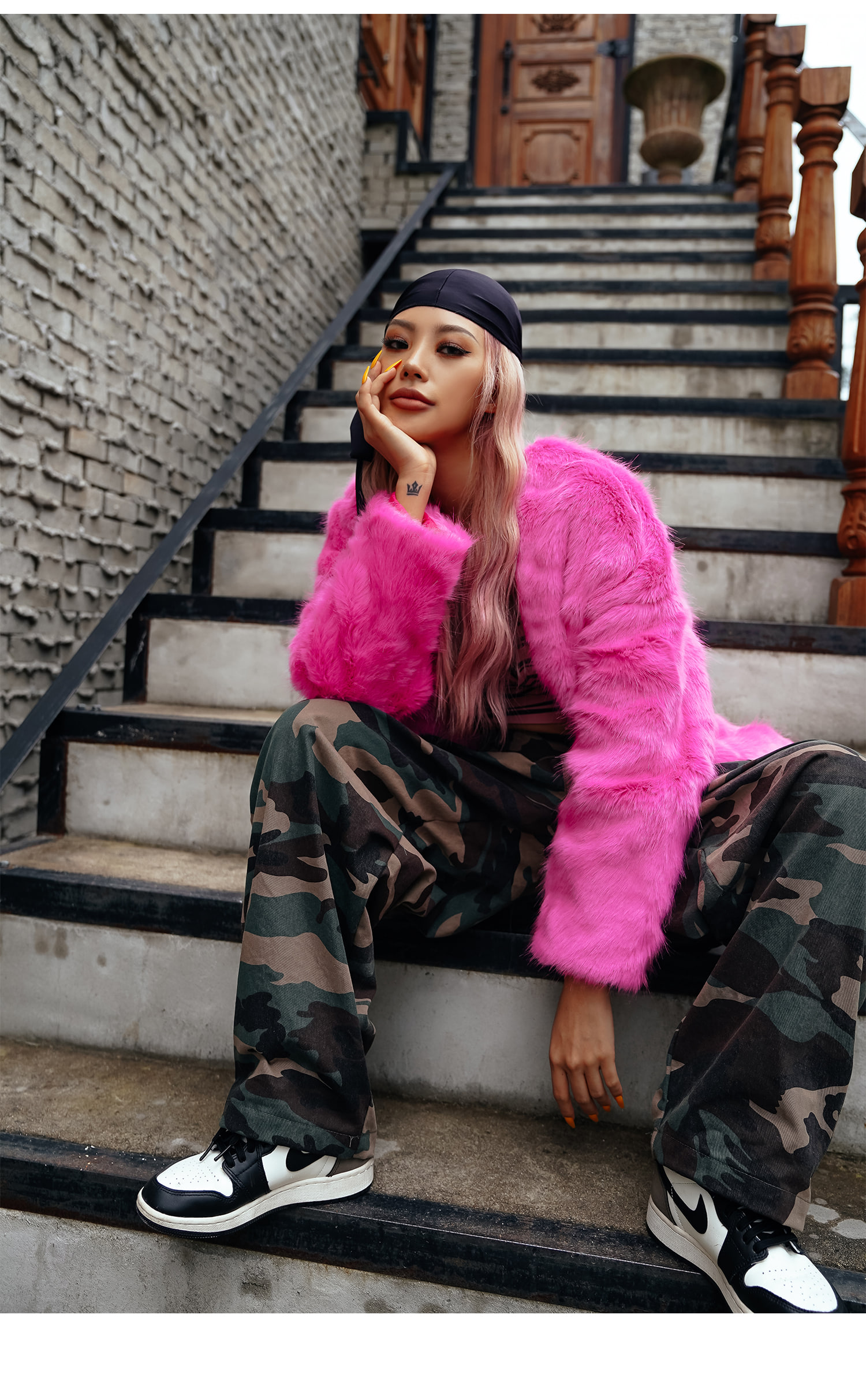 フェイクファーピンクジャケット | レディースファッション通販 - DHOLIC