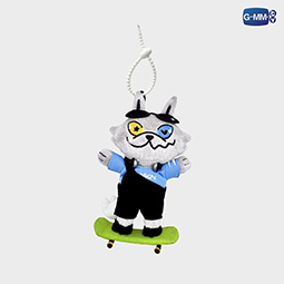 LYKN : LYKYOU - Skater Doll Keychain @ eThaiCD.com