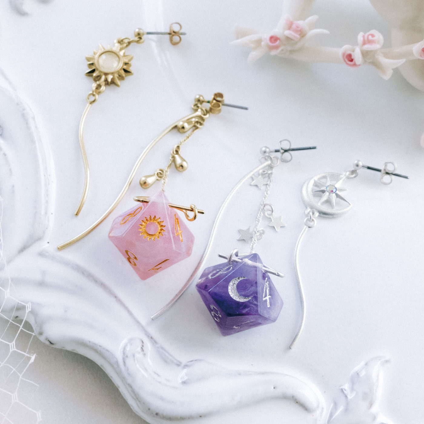 魔法部 あなたの選択を後押しする ダイスイヤアクセ〈silver × violet