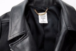 ジェーンマープルドンルサロン、完全国内生産のレザーライダース