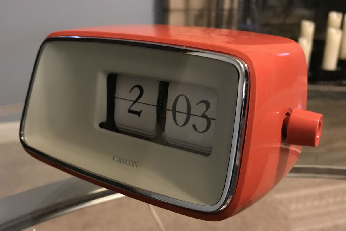 The Caslon 201 - Perhaps the first commercially successful flip