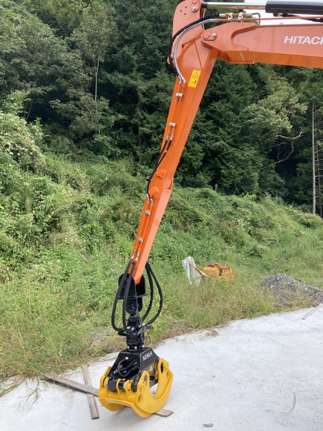 新車納入実績】日立建機ミニ油圧ショベル「ZX55UR-5B」のご紹介