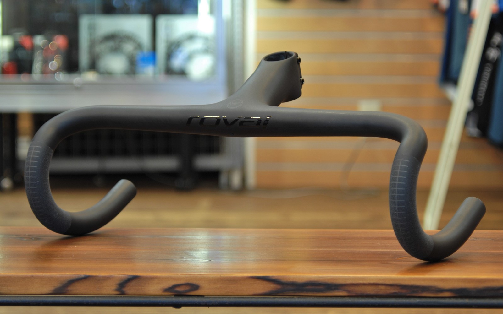 究極のハンドル、Alpinist SL Cockpit入荷しました。 | 風魔横浜｜横浜