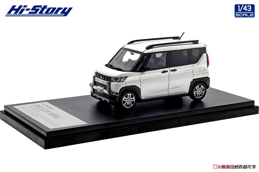 MITSUBISHI DELICA MINI T Premium (2023) ホワイトパール (ミニカー