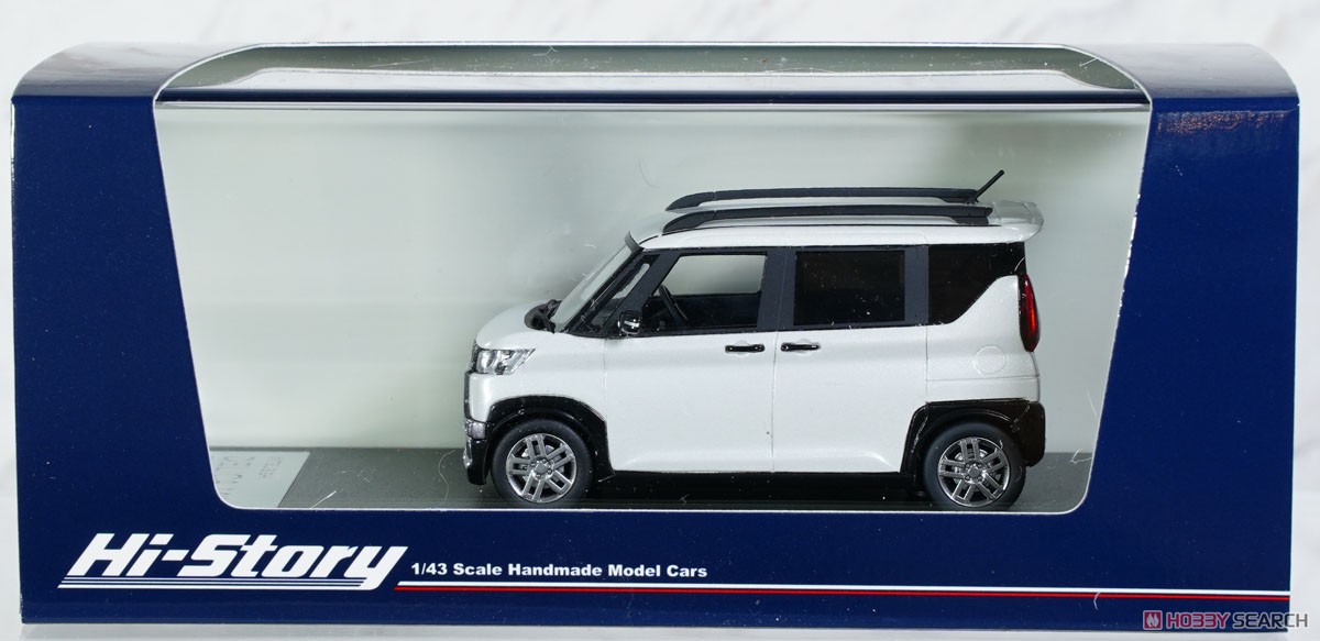 MITSUBISHI DELICA MINI T Premium (2023) ホワイトパール (ミニカー