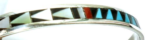 インディアンジュエリー ズニ族のブレスレット・バングル