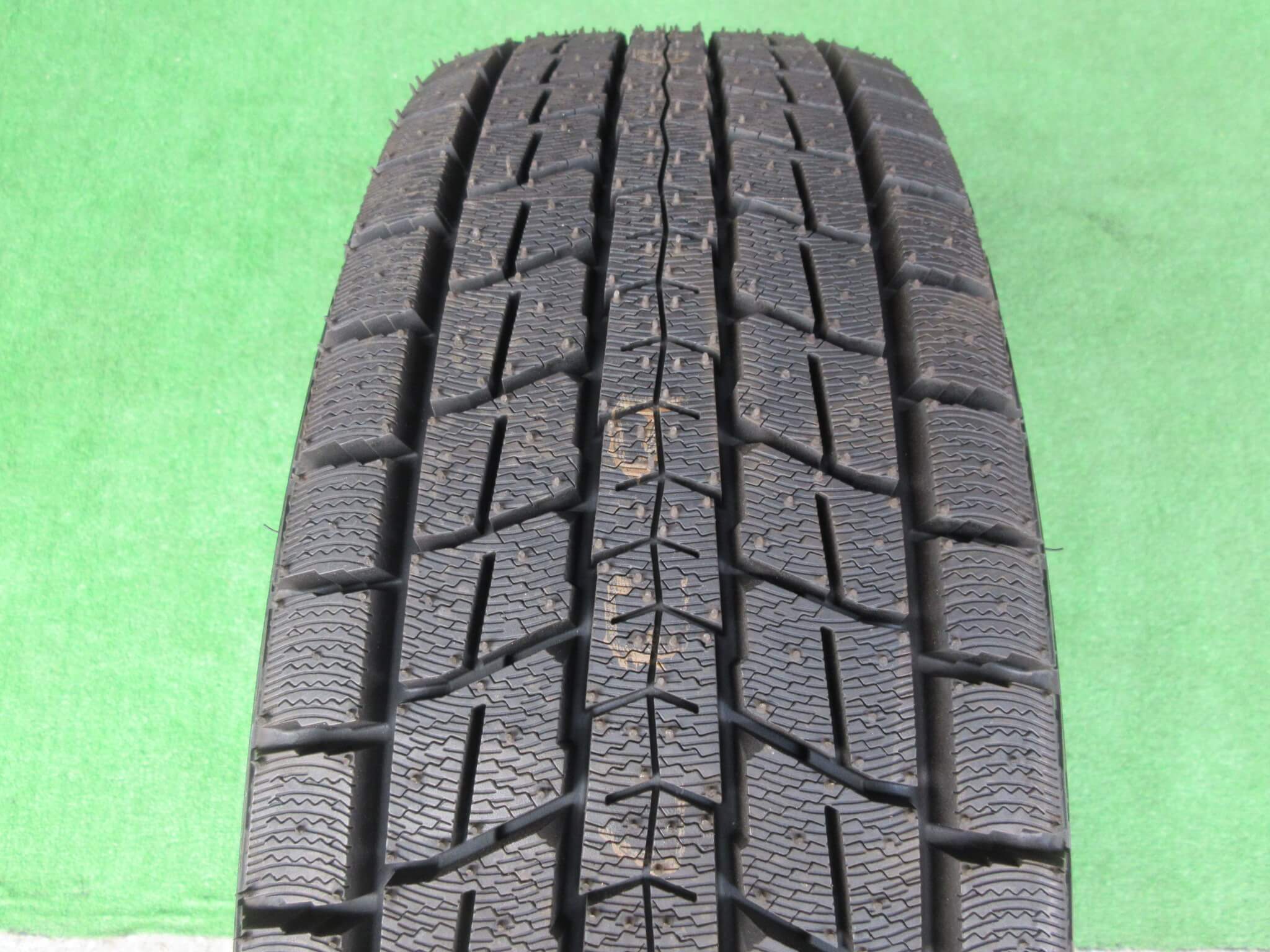 ダンロップ ウィンターマックスSJ8+