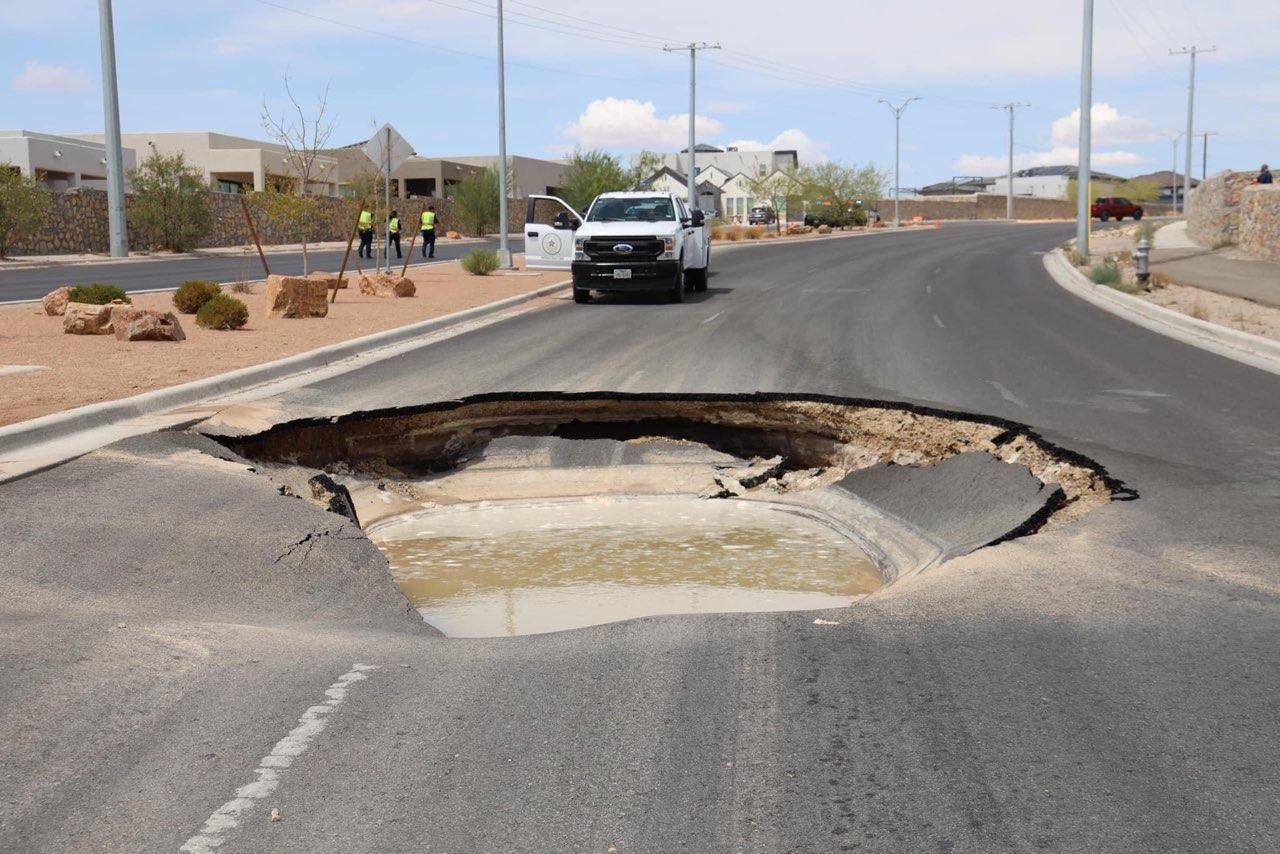 County says sinkhole will take at least 3 weeks to repair | KTSM 9
