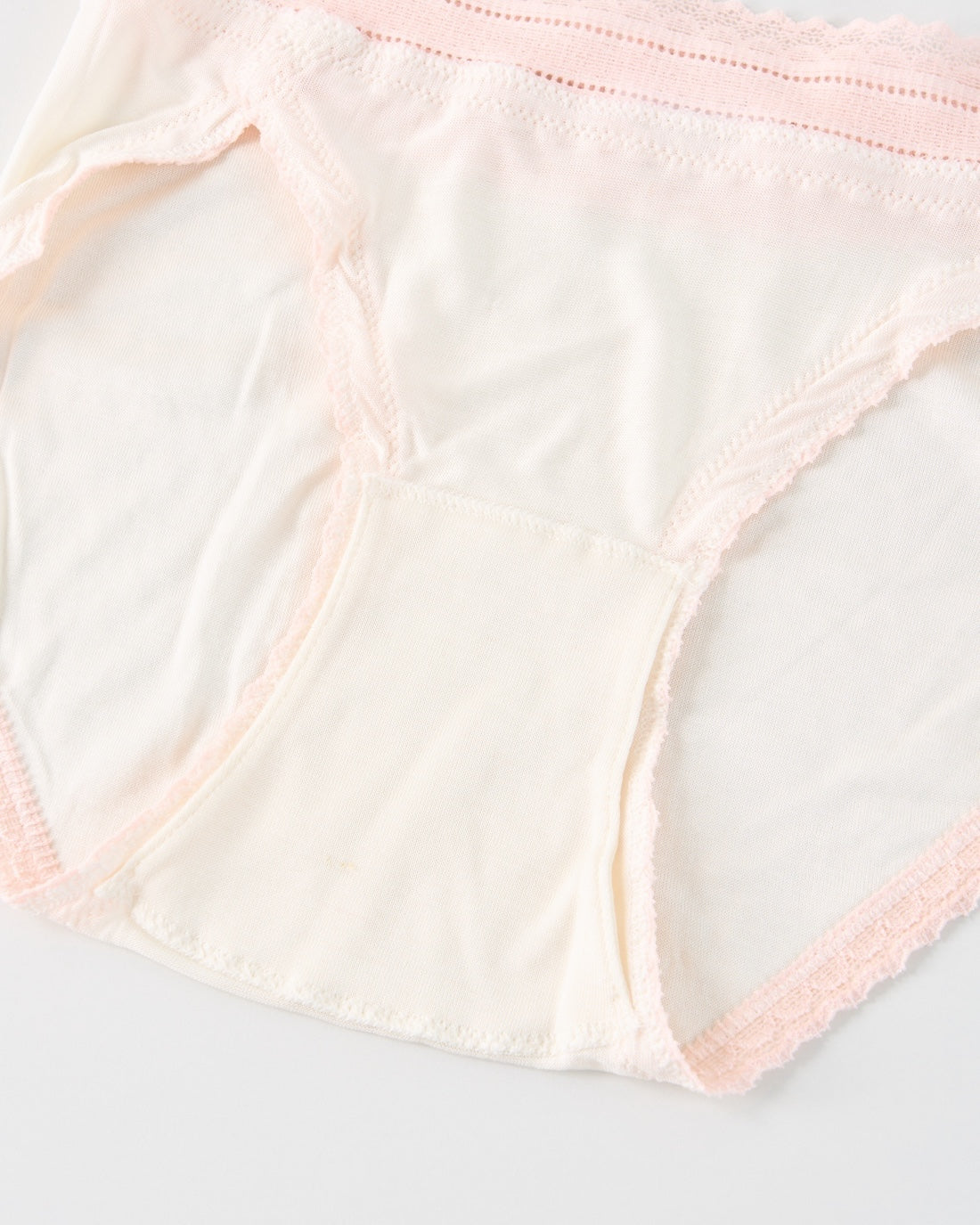 淡雪］シルクソフトブラ・ショーツ〈レギュラータイプ〉セット* - 冷え