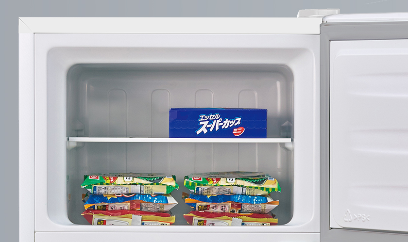 Hisense 2ドア冷蔵庫 HR-B12E2W 1月半ば発送※1週間後出品終了 HR