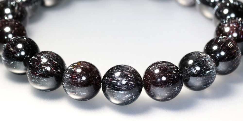 最高品質]ブラックスーパーセブンブレスレット/ニードルヘマタイトイン