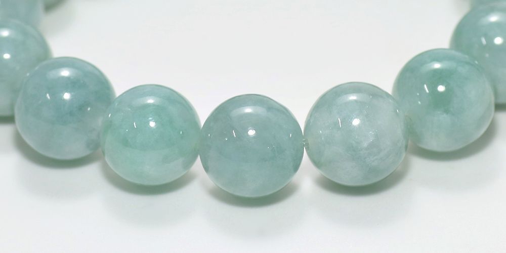 高品質]ミャンマー産天然翡翠ブレスレット（約12mm玉） - 埼玉県吉川市