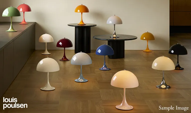 パンテラ 250 テーブル（オペーク・ブラック） ｜ Louis Poulsen