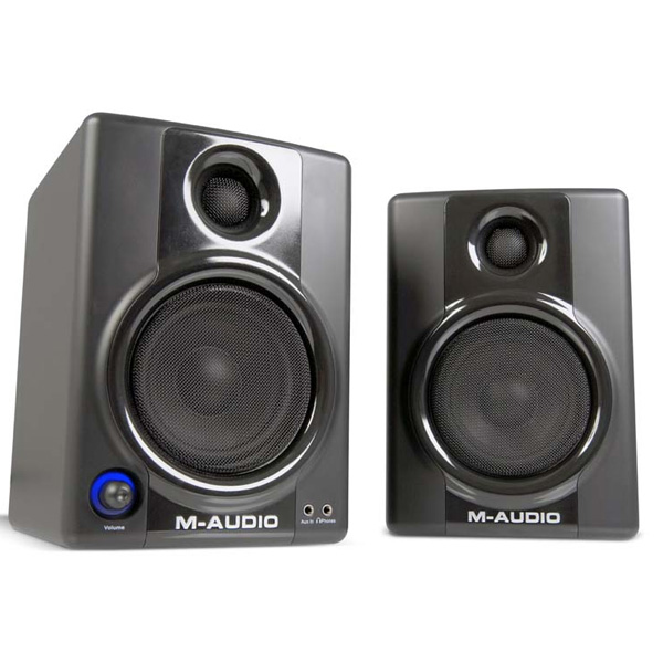 全てのメディアで最高の音質を！！M-AUDIOのStudiophile AV40！！