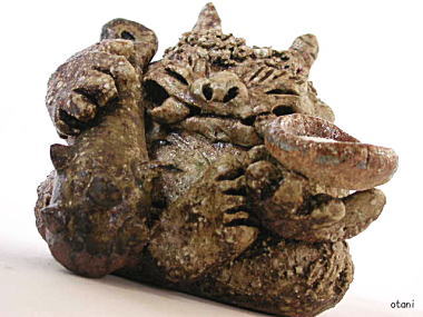 鬼置物【信楽焼鬼に金棒】陶器の販売