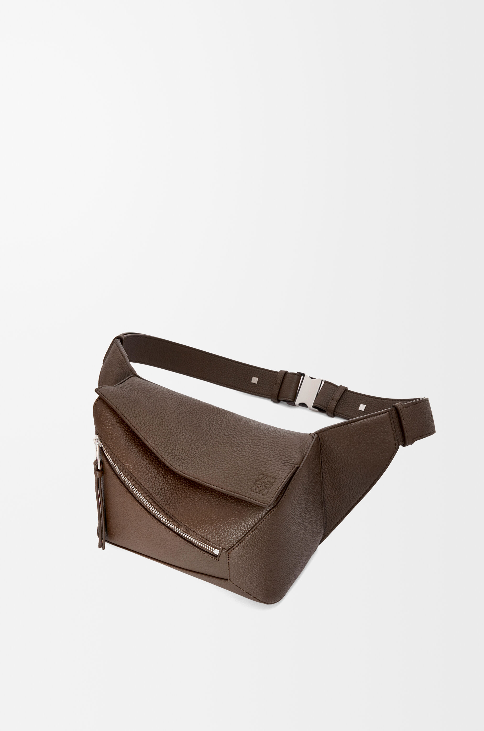 Small Puzzle bumbag in grained calfskin Brown - LOEWE
