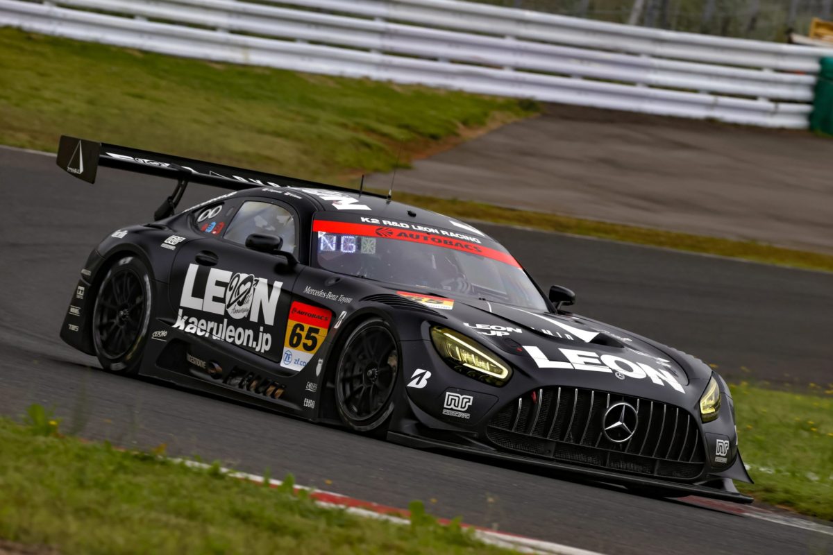 LEON PYRAMID AMG 車両展示のお知らせ | レオンレーシング