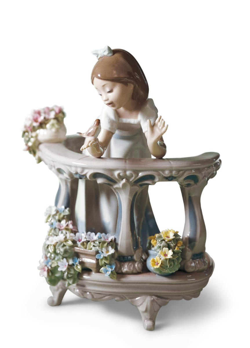 Morning Song Girl Figurine | Lladró® USA