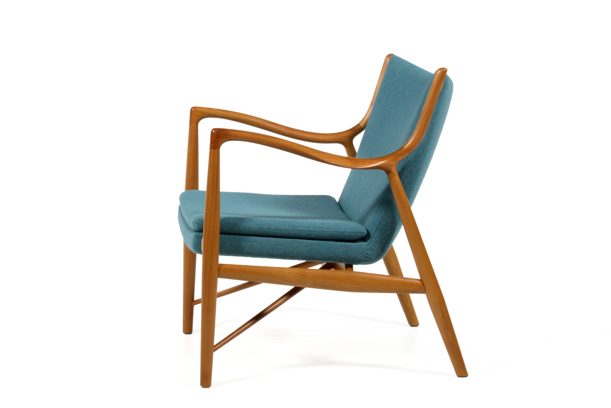 Finn Juhl No.45 by Niels Roth Andersen｜Luca Scandinavia | 北欧