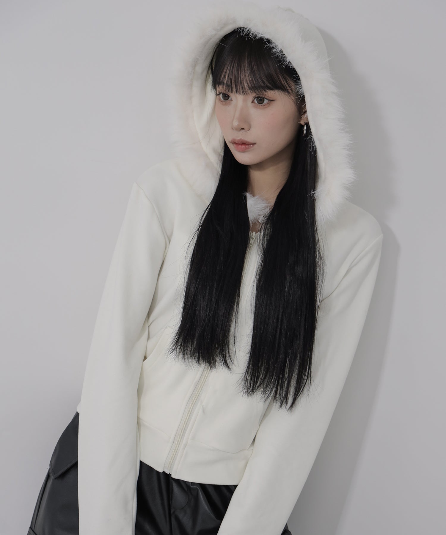 3color 】ファーフードジップアップパーカー ／ fur zipup hoodie