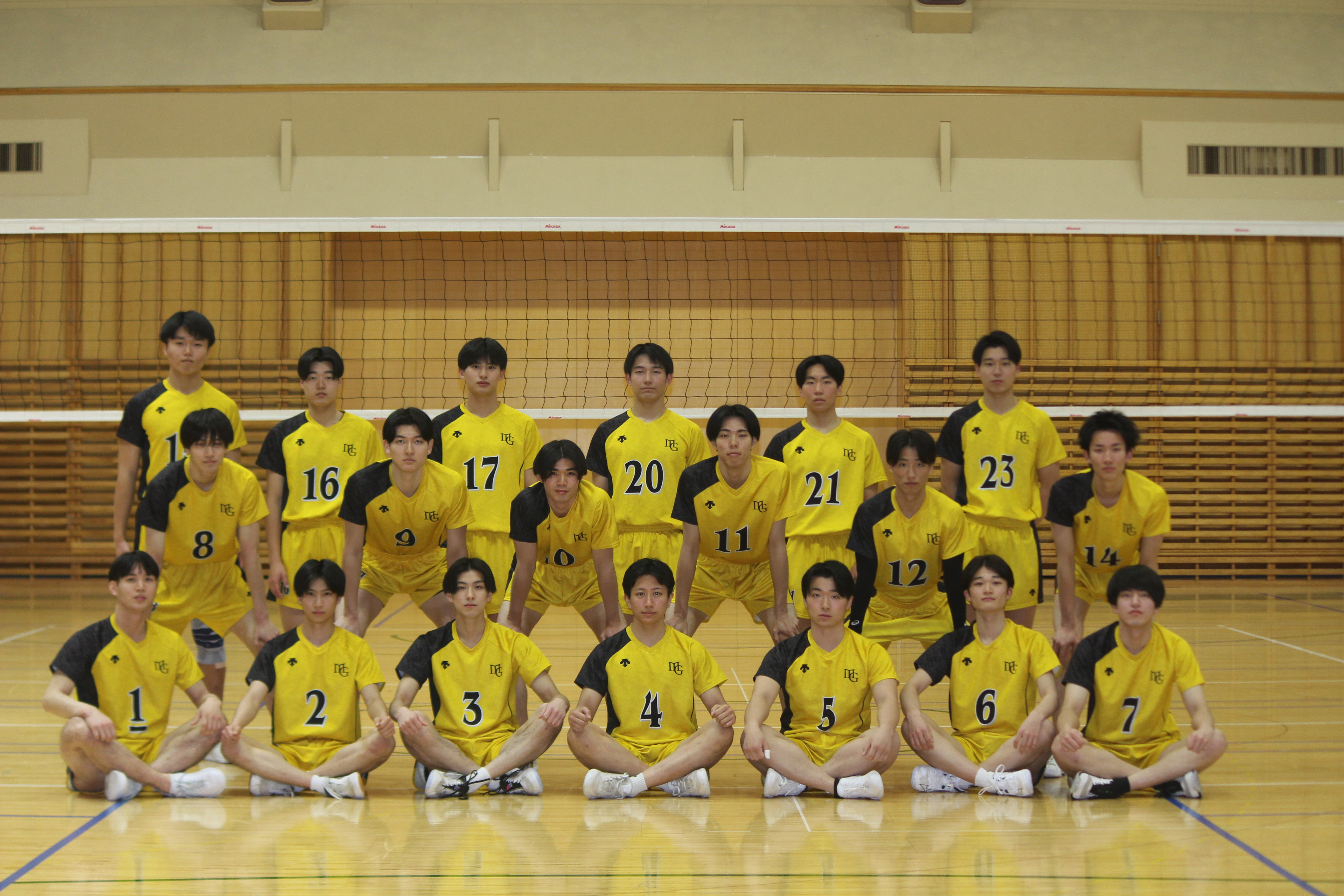 バレーボール部(男子)｜クラブ・サークル｜明治学院大学 “Do for Others”