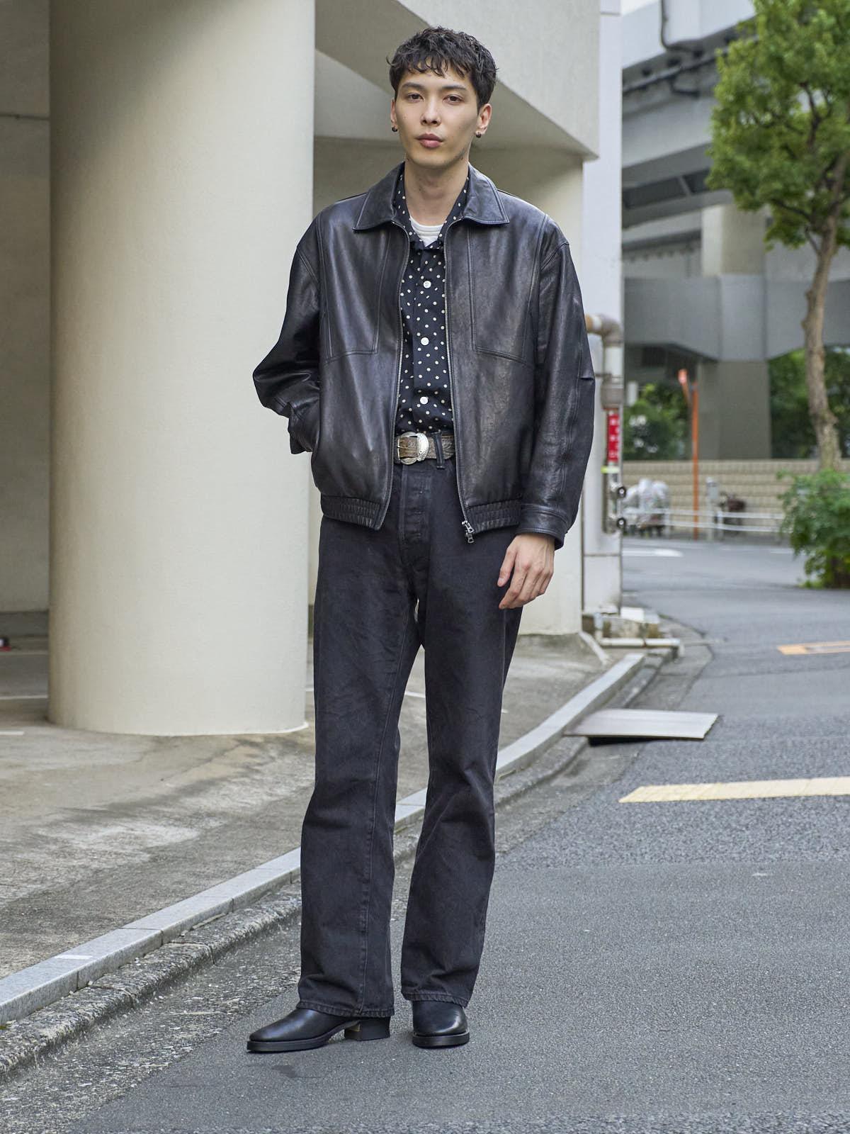 守屋 光治] 「GAP（ギャップ）」のデニムにレザージャケット。定番