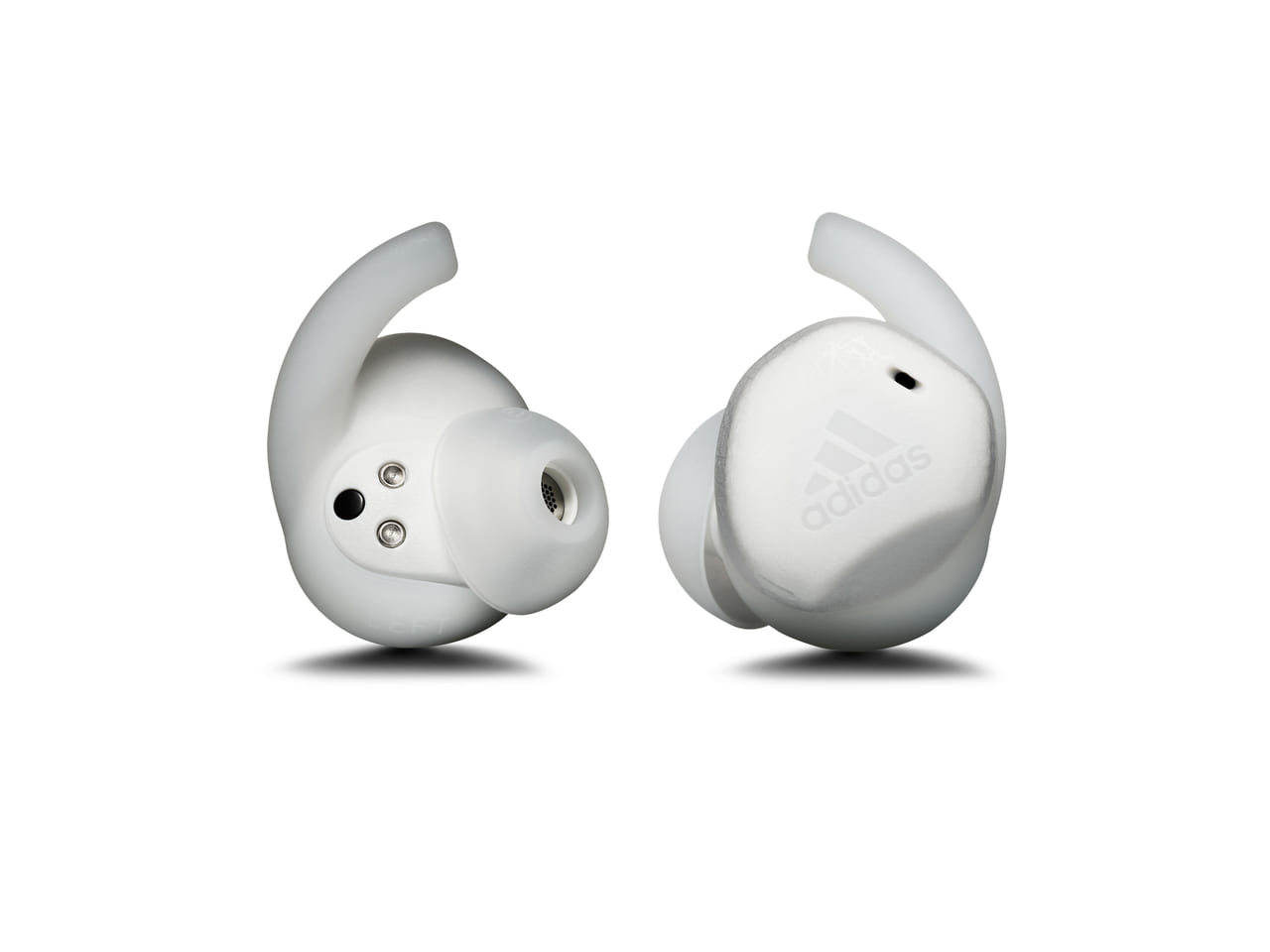 こんなの待ってた！アディダスから待望の「ハイスペ×かっこいい