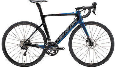メリダ -MERIDA- | ラインナップ | ロードバイク | REACTO DISC 8000-E