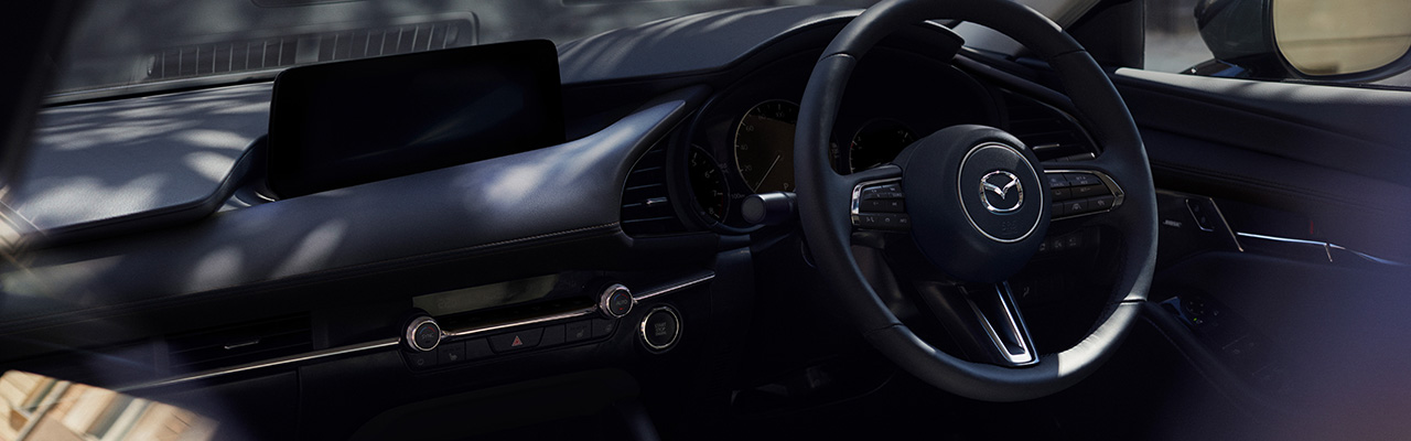 230406_mazda3_interior_func_he