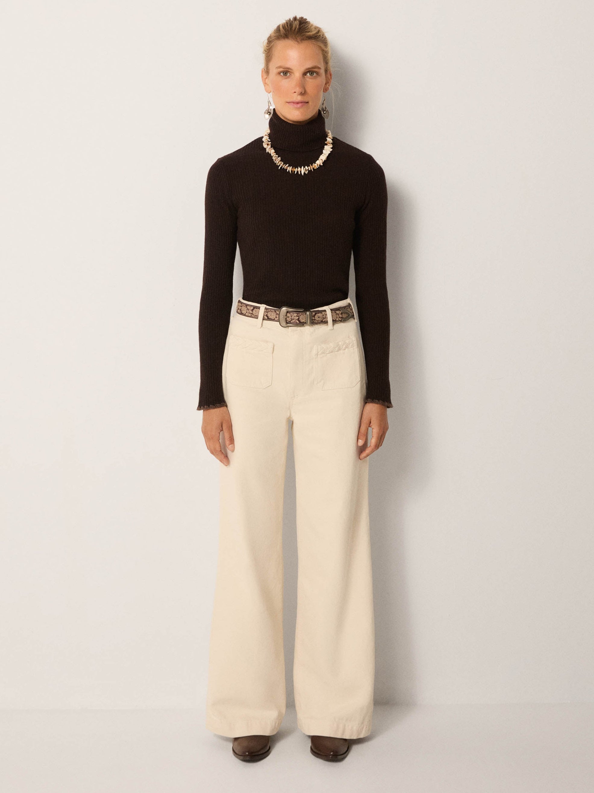 Dolcevita Sweater - Caffe – Maison Hotel