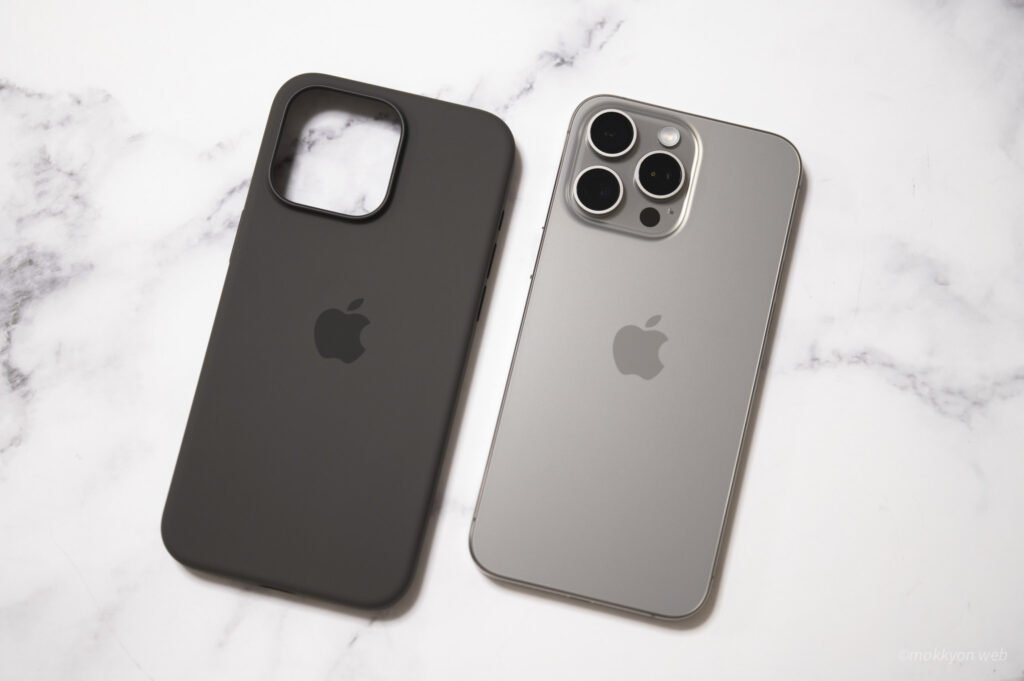 iPhone 15 Pro Maxのファーストケースは何にしようかと悩んだ結果