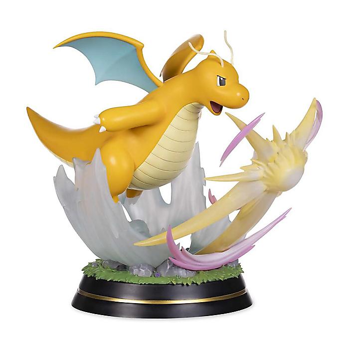 Pokemon Center(ポケモンセンター) ／ カイリュー フィギュア by