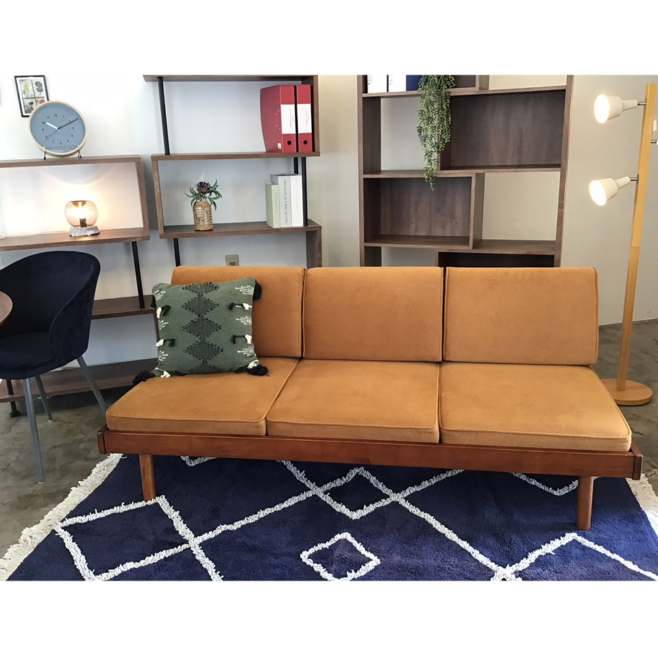 ソファYU9279 3人掛け【送料・開梱設置無料】ライトブラウン | NOCE