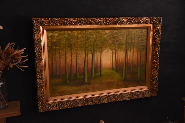 豪華な装飾の額絵 a