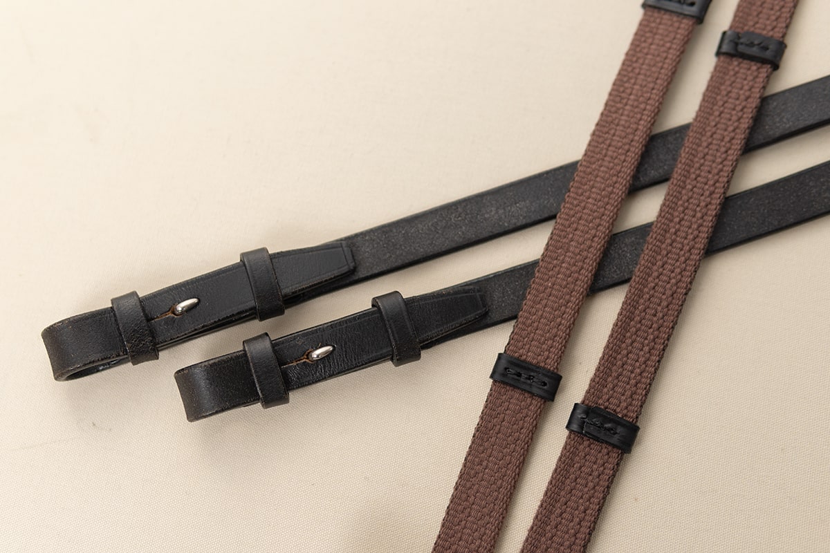 布手綱ベルトを夏カジュアルのアクセントに｜ウーヴン 布手綱ベルト