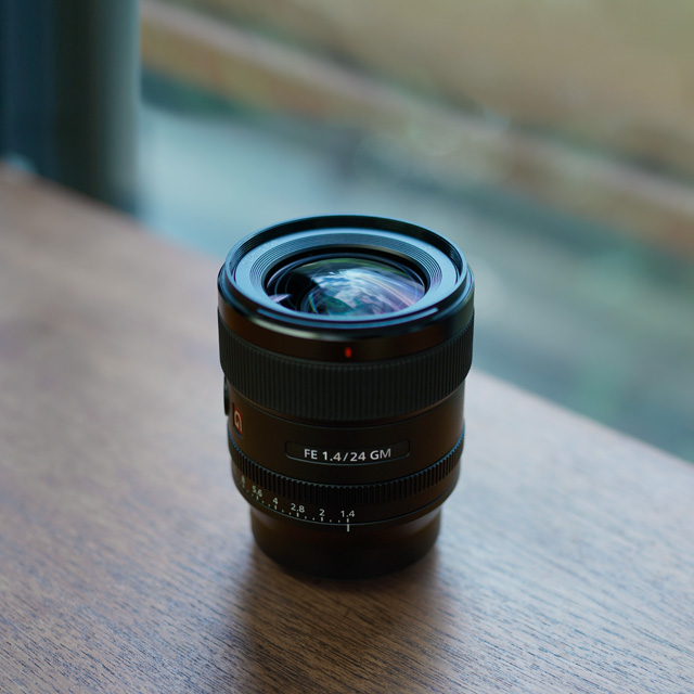 3分でわかるαレンズのヒミツ FE 24mm F1.4 GM 編 | ソニー