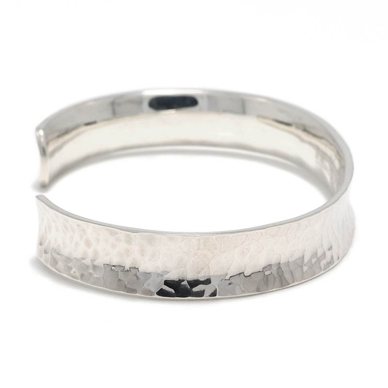 Suman Dhakhwa（スーマンダックワ） Silver Hammered Curvature