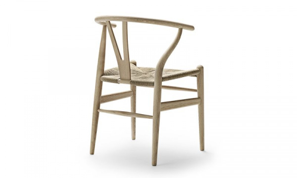Yチェア CH24 / オーク材 ソープ仕上げCarl Hansen & Son（カール