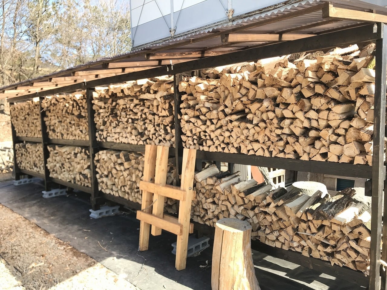 薪（広葉樹）軽トラ1杯分