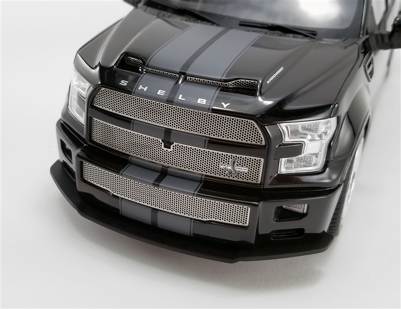 1:18 Limited Edition 2020 F-150 Shelby Exclusive Super Snake