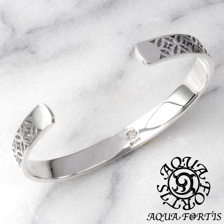 アクアフォーティス トレーサリー シルバー バングル シルバー925