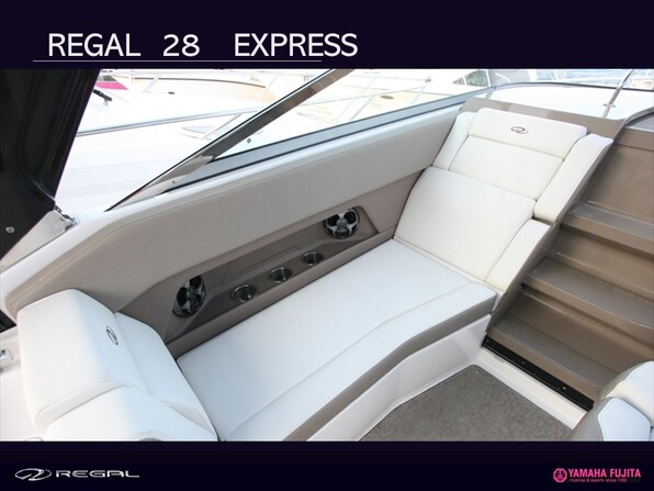 中古ボート 27ft以上 REGAL 28 EXPRESS| SSC Boat Store|ヤマハ藤田
