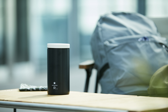 スターバックス リザーブ® ロースタリー 東京×Snow Peak アウトドア