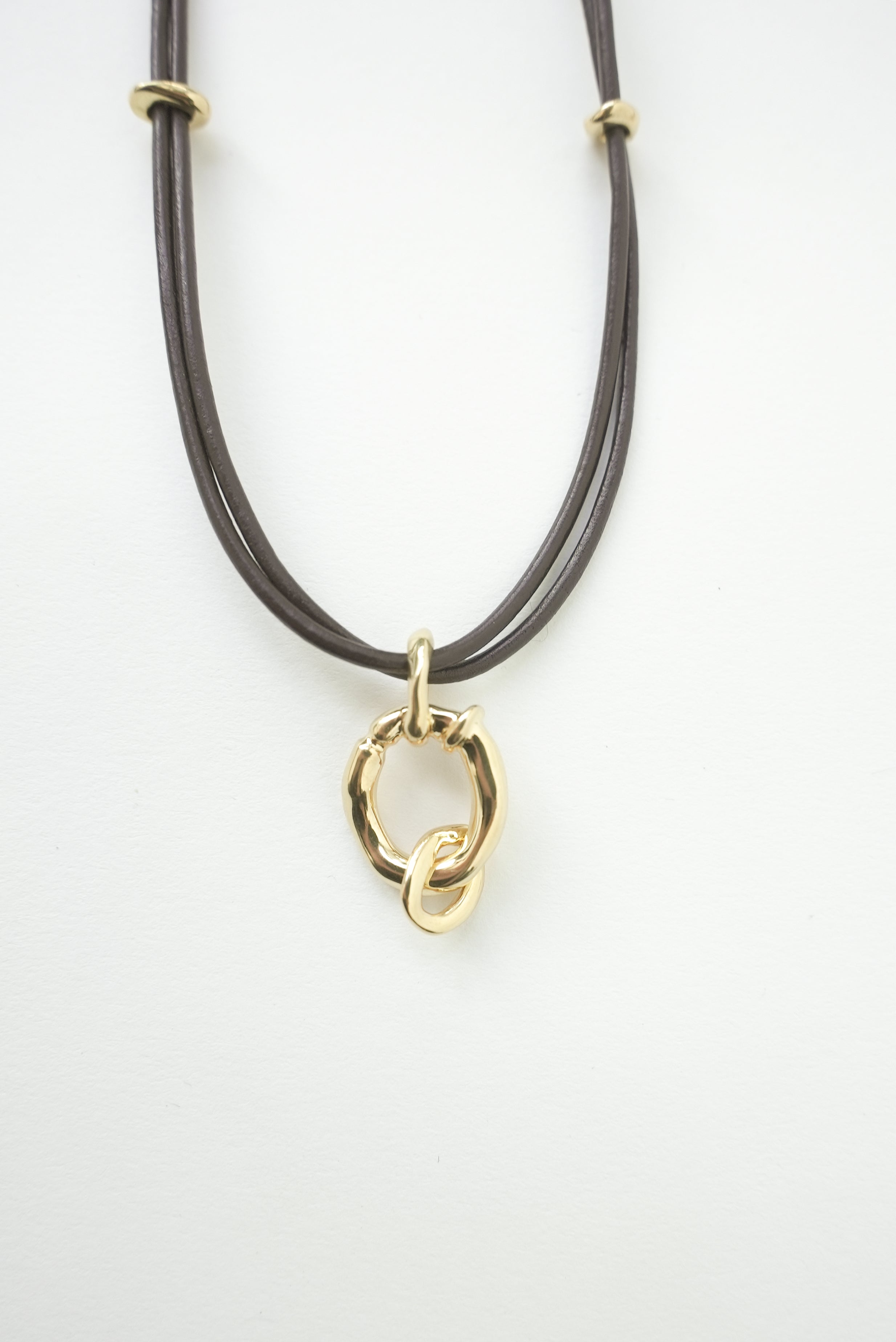 VOID LEATHER NECKLACE GOLD – STRONG