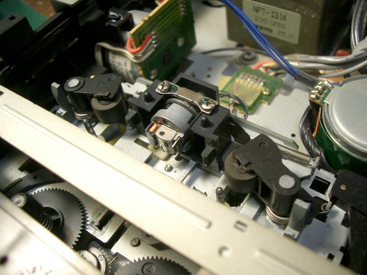 ONKYO カセットデッキ K-505の修理