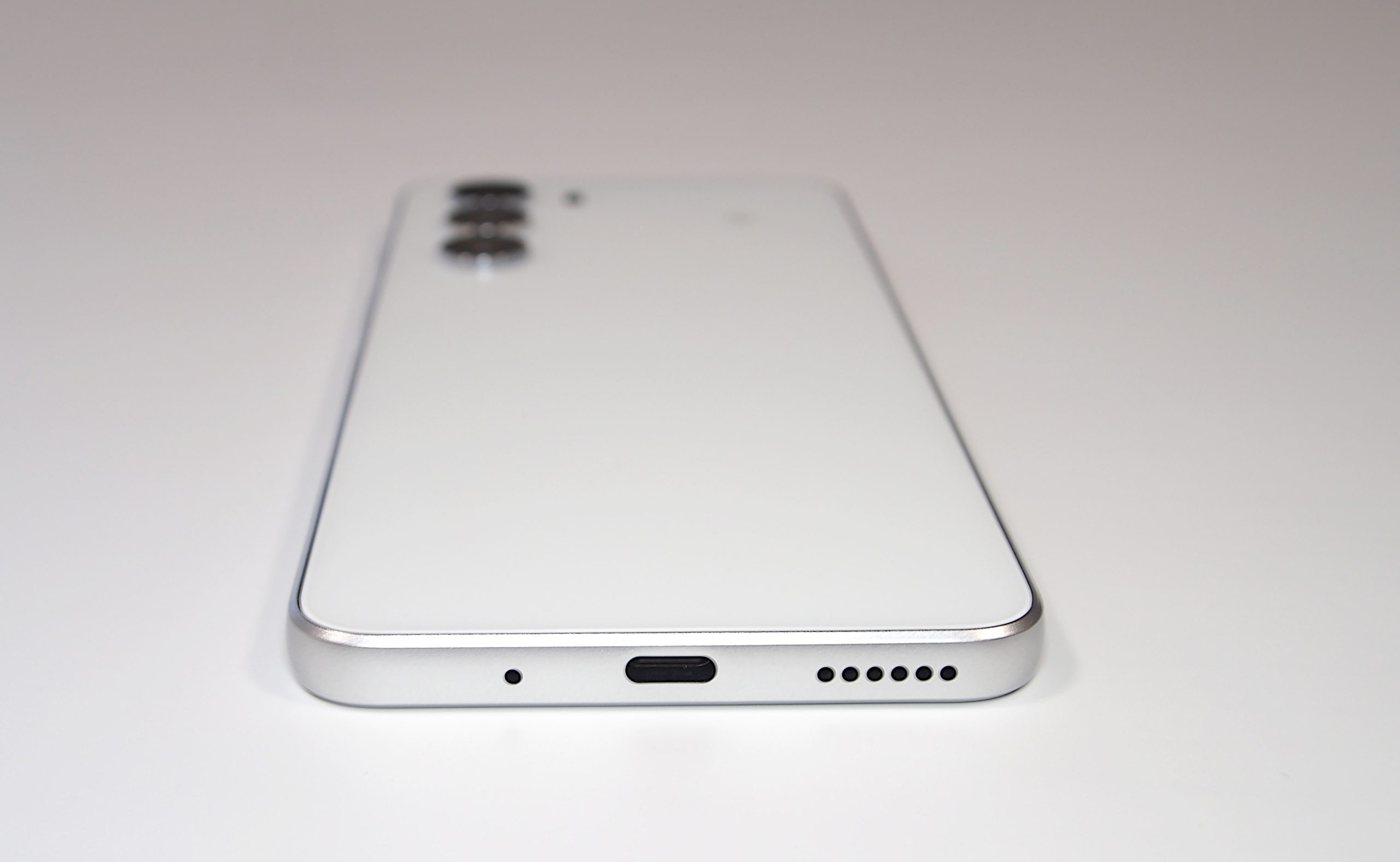 nubia S 5G 実機レビュー！一括1円の格安機、処理性能は最低限だが機能