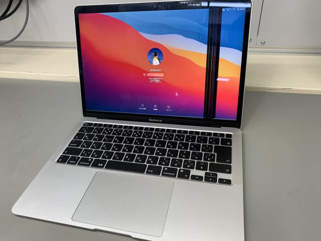 液晶修理 (MacBookAir)｜パソコン修理 パソコンドック24
