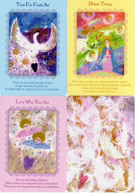 エンジェリック・ウィスパー・オラクルカード』（専用日本語解説書付き