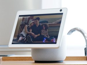 動作デモ動画あり】画面が動くスマートスピーカー「Amazon Echo Show